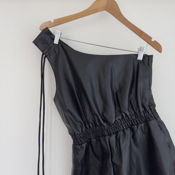 Lovers and Friends Romper Small Black Faux Leather Taina One Shoulder Mini Party - Picture 3 of 8